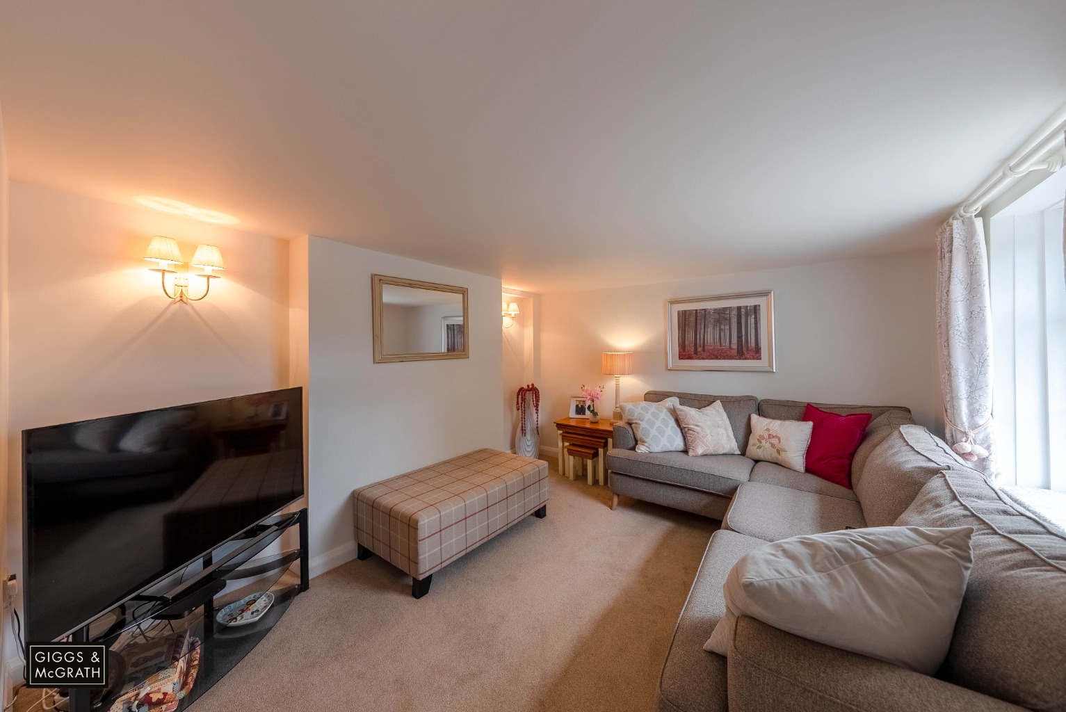 4 bed detached house for sale in Hamerton Road, Huntingdon 6