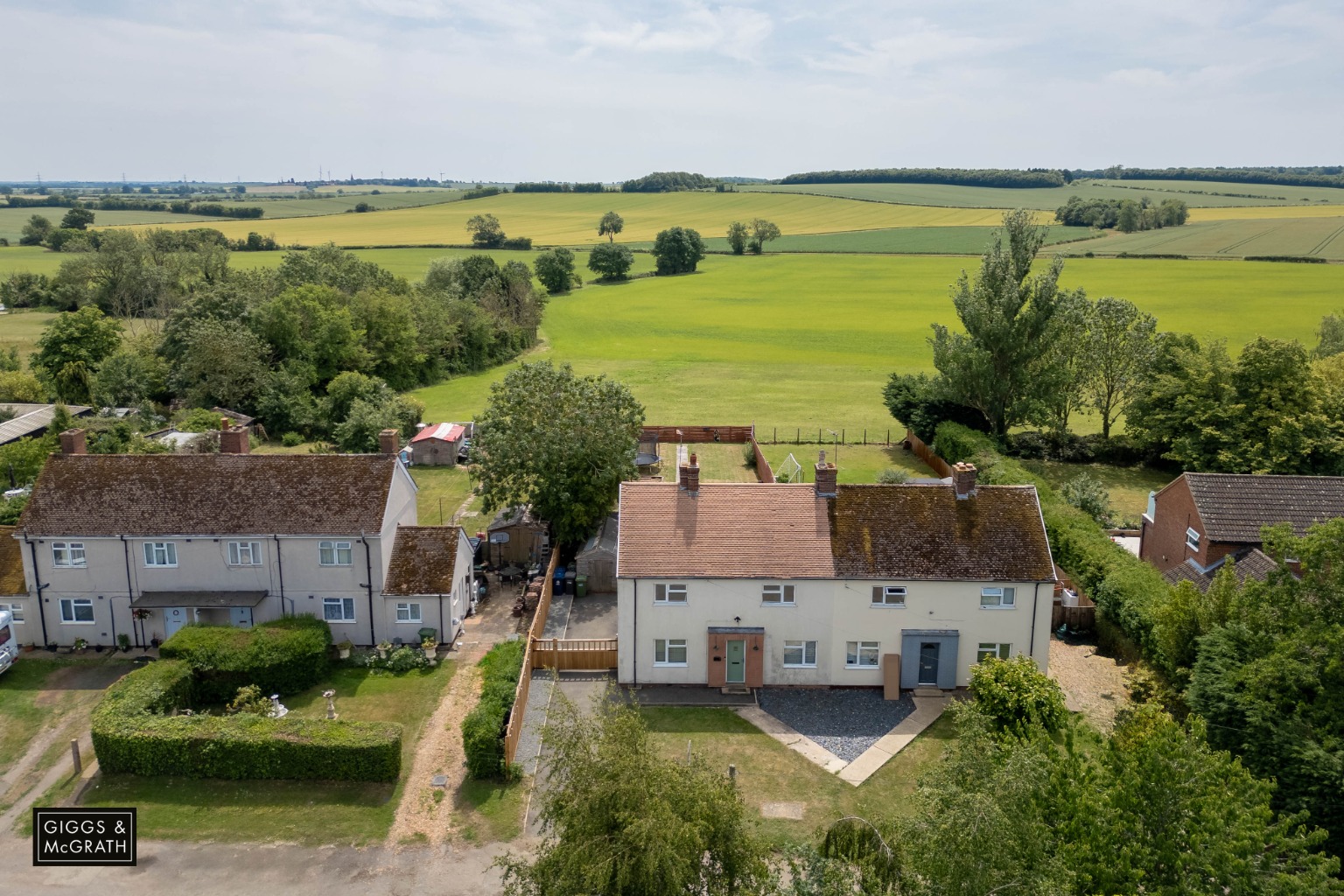 3 bed semi-detached house for sale in Hamerton, Cambridgeshire  - Property Image 17