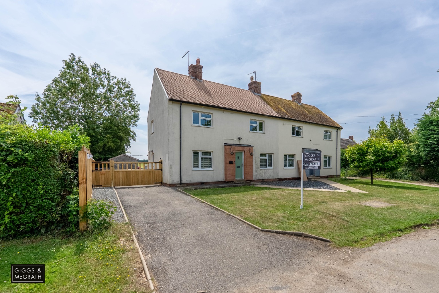 3 bed semi-detached house for sale in Hamerton, Cambridgeshire  - Property Image 1