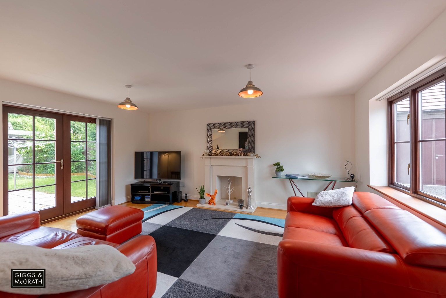 4 bed detached house for sale in Helens Close, Huntingdon  - Property Image 3