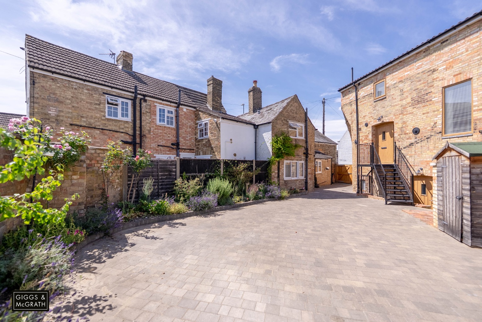 4 bed semi-detached house for sale in London Street, Huntingdon 19