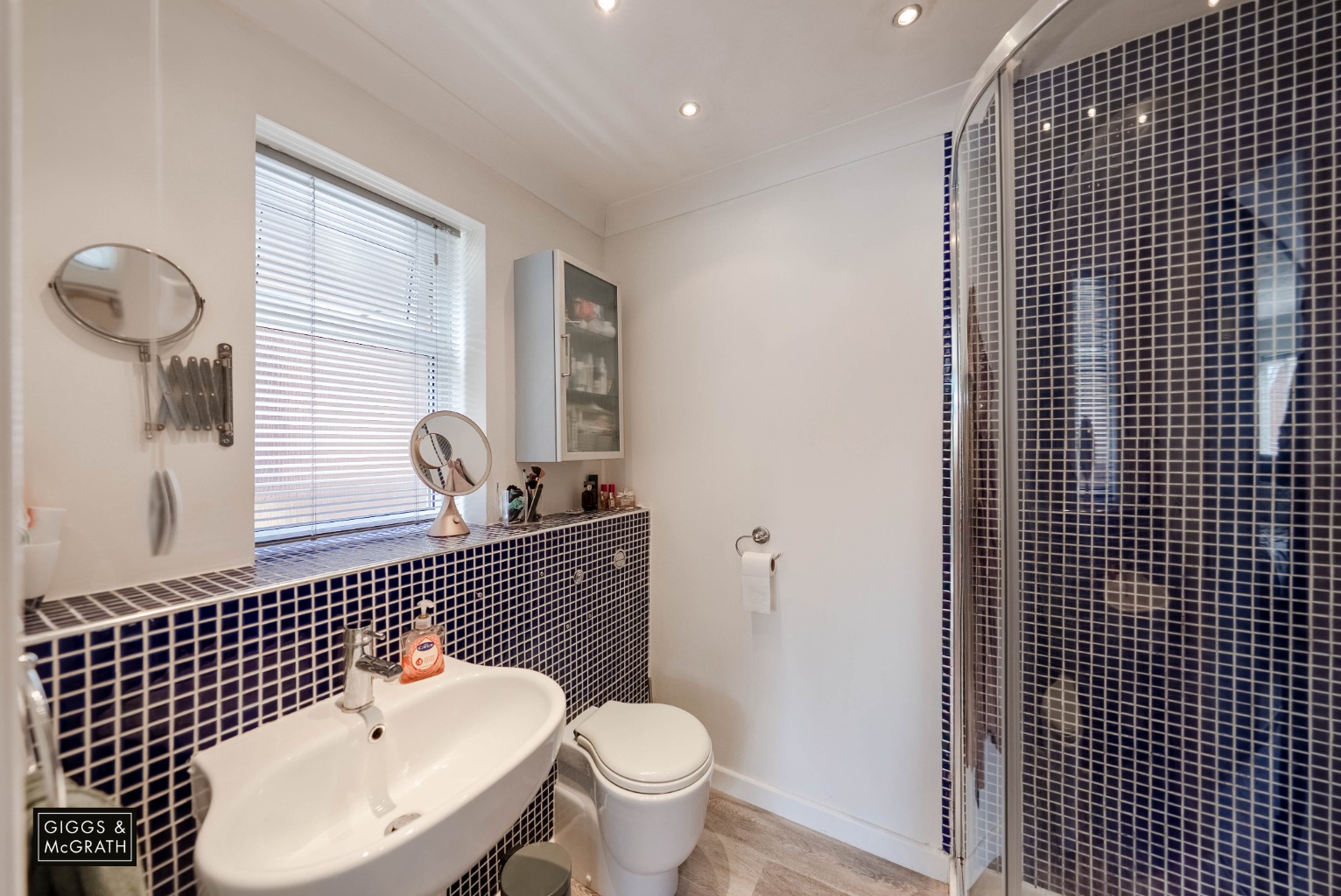 4 bed detached house for sale in Ramsey Mereside, Huntingdon  - Property Image 10