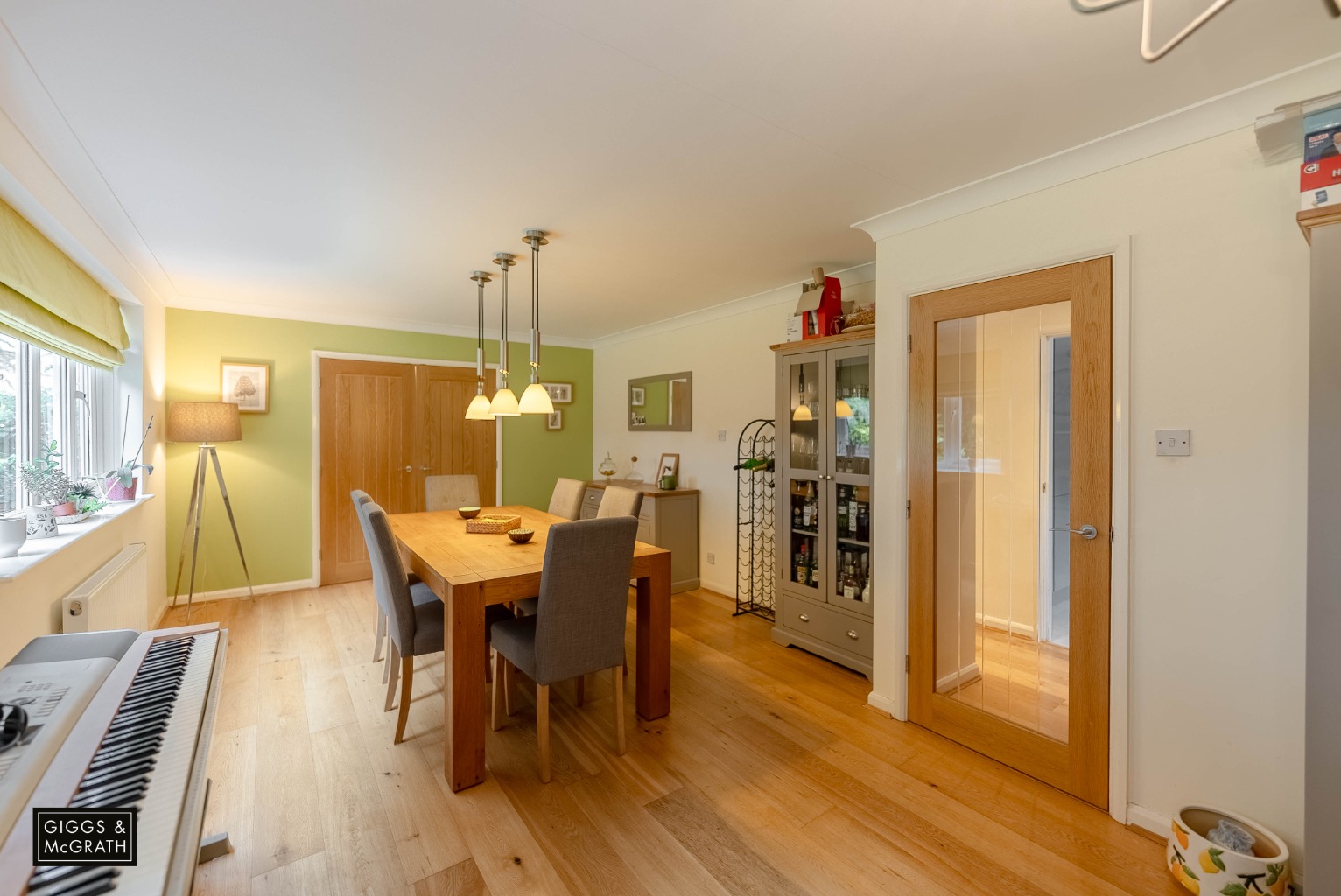 5 bed detached house for sale in Ellington, Cambridgeshire  - Property Image 4