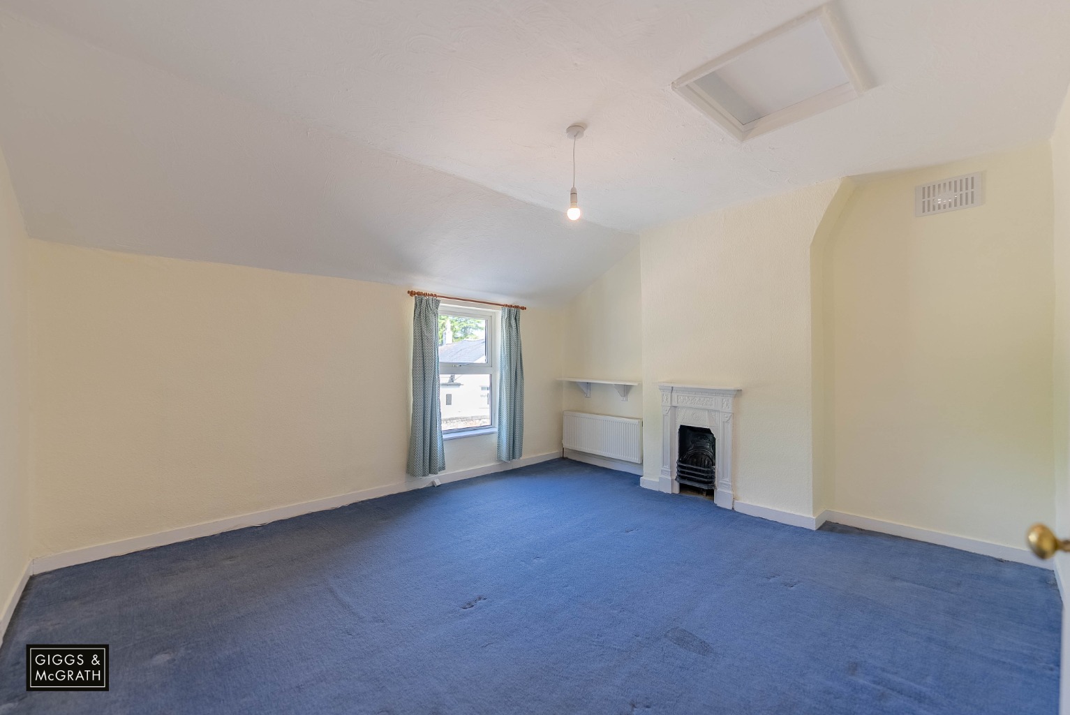 2 bed semi-detached house for sale in Upwood, Huntingdon  - Property Image 8