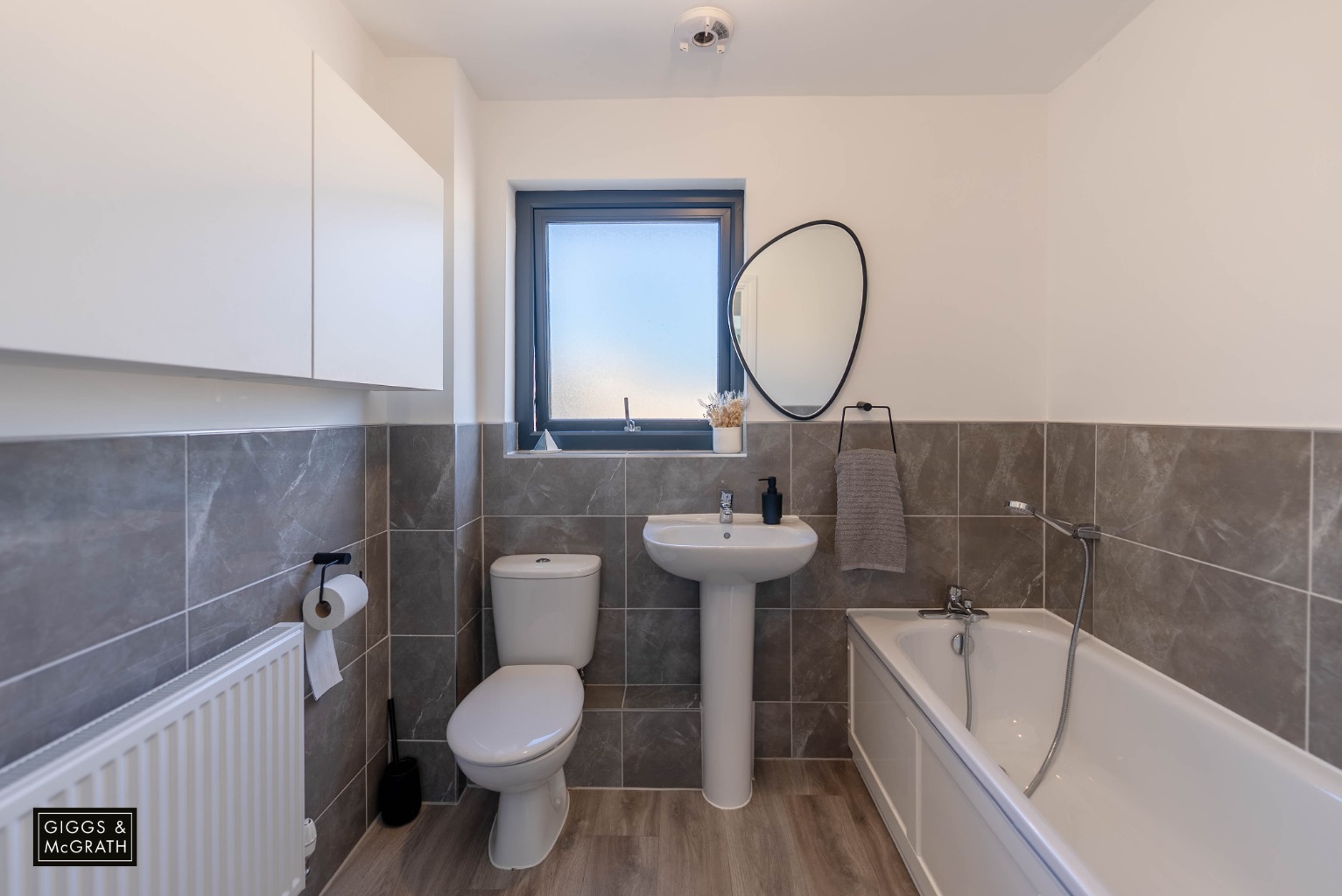 2 bed flat for sale in Cartwright Close, Huntingdon 10