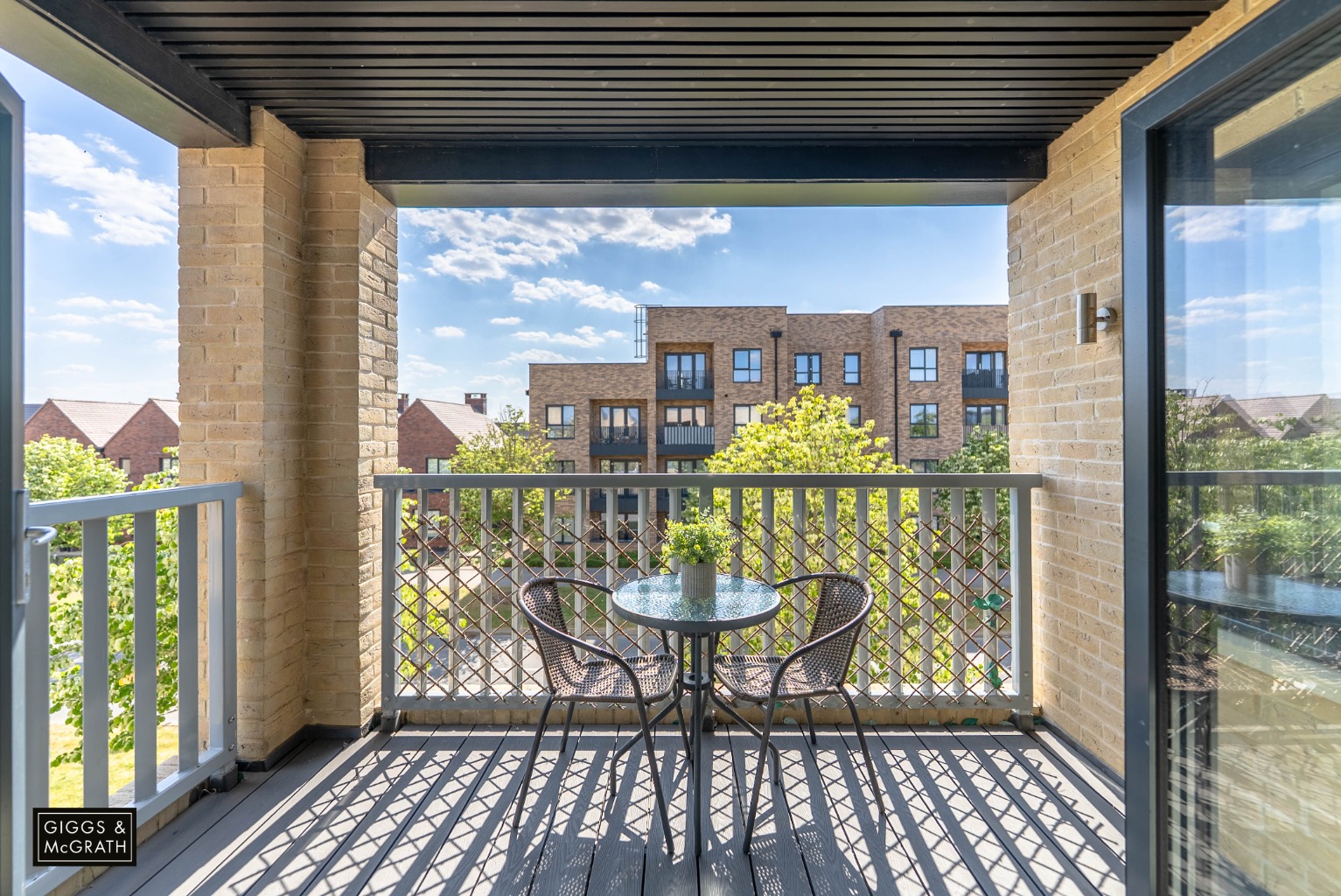 2 bed flat for sale in Cartwright Close, Huntingdon 3