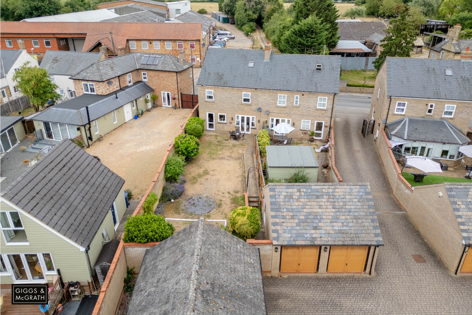 4 bed semi-detached house for sale in Earith, Cambridgeshire  - Property Image 20