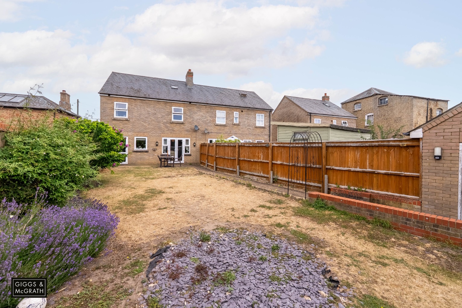 4 bed semi-detached house for sale in Earith, Cambridgeshire  - Property Image 4