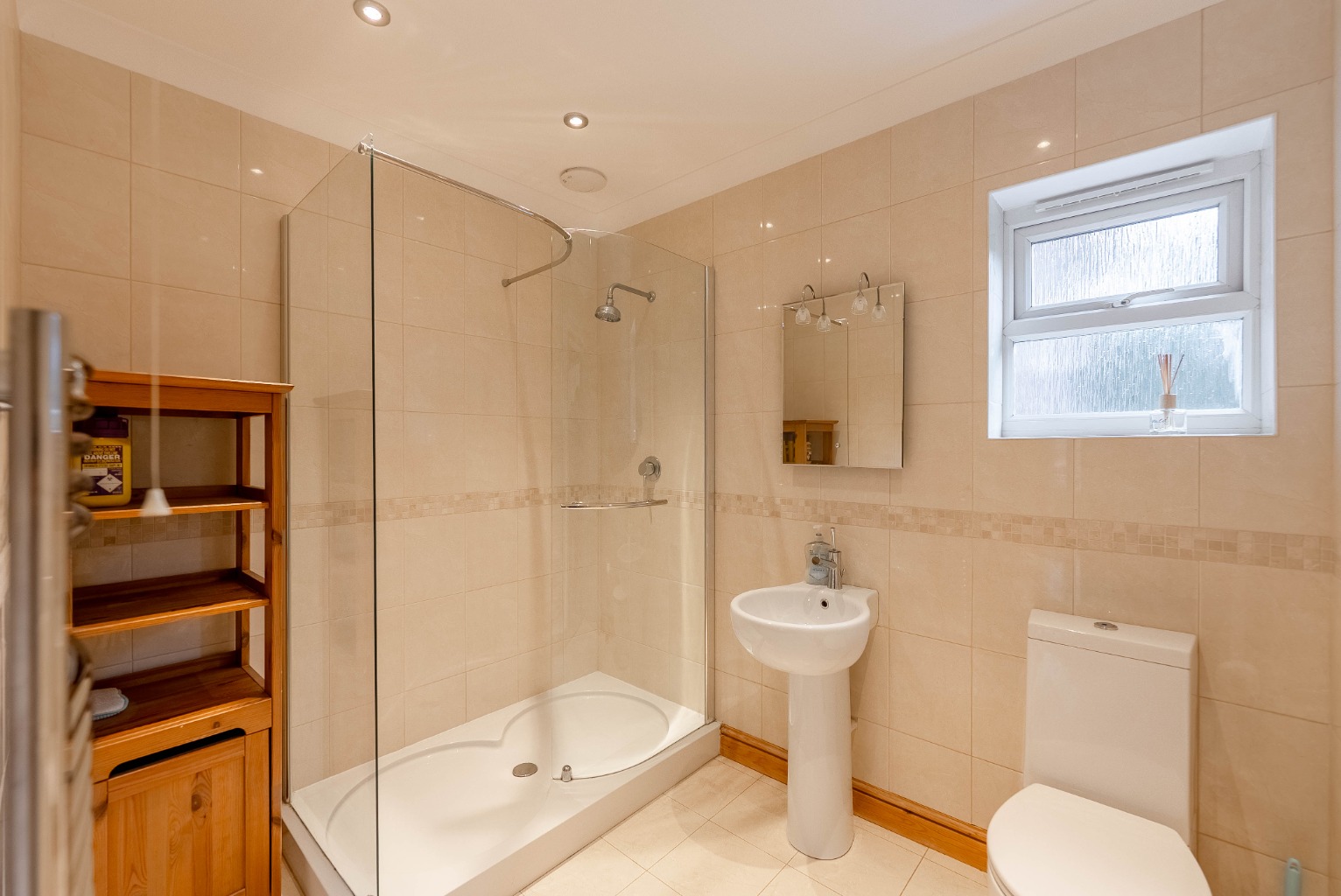 4 bed detached house for sale in Rectory Gardens, Huntingdon 18