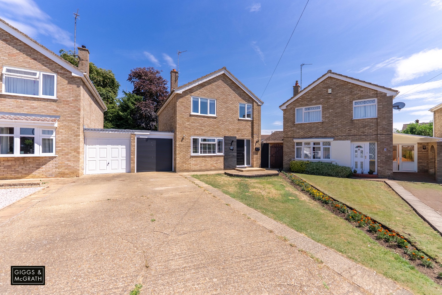 4 bed link detached house for sale in Fairview Gardens, Chatteris  - Property Image 1