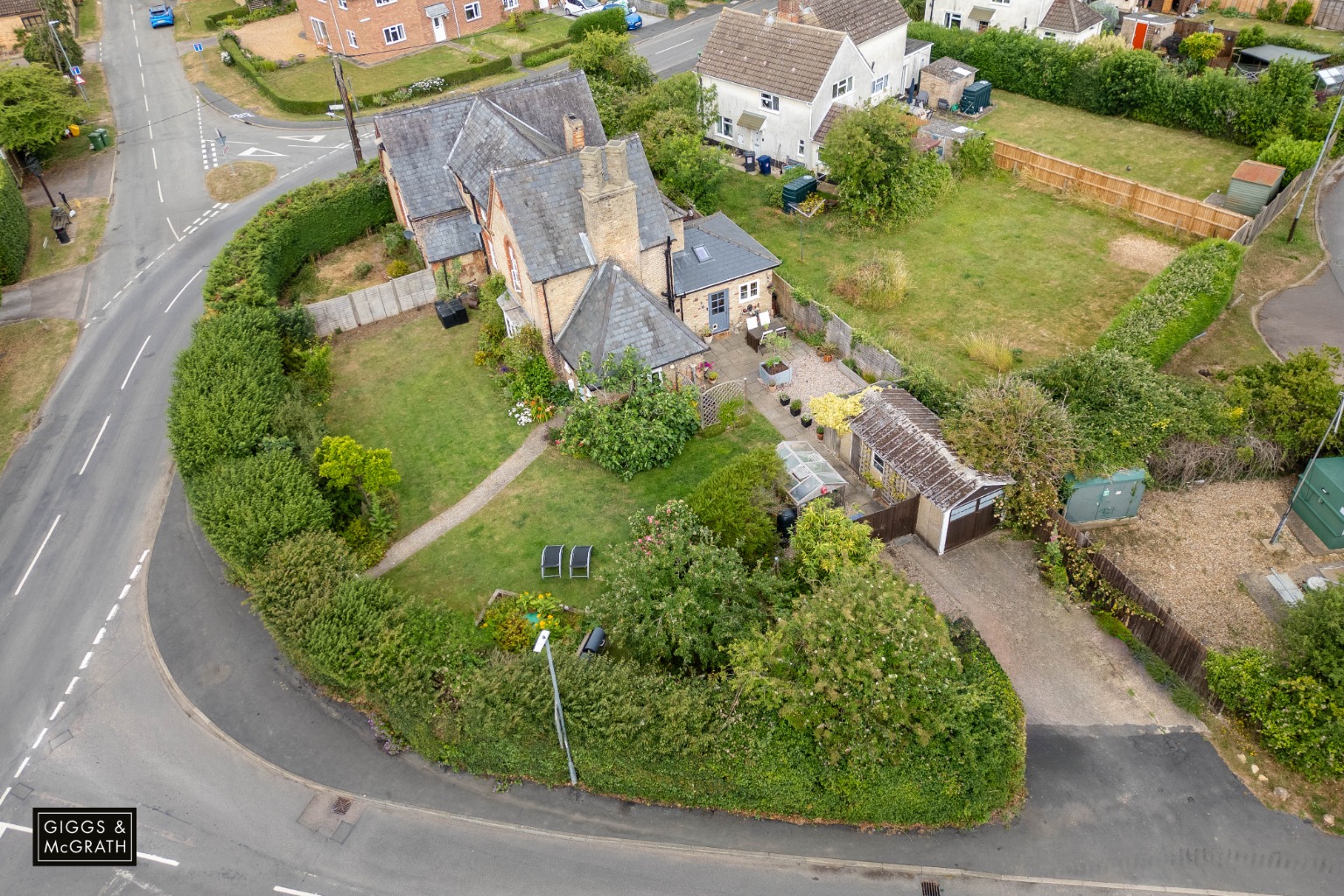3 bed semi-detached house for sale in Church Road, Huntingdon  - Property Image 20