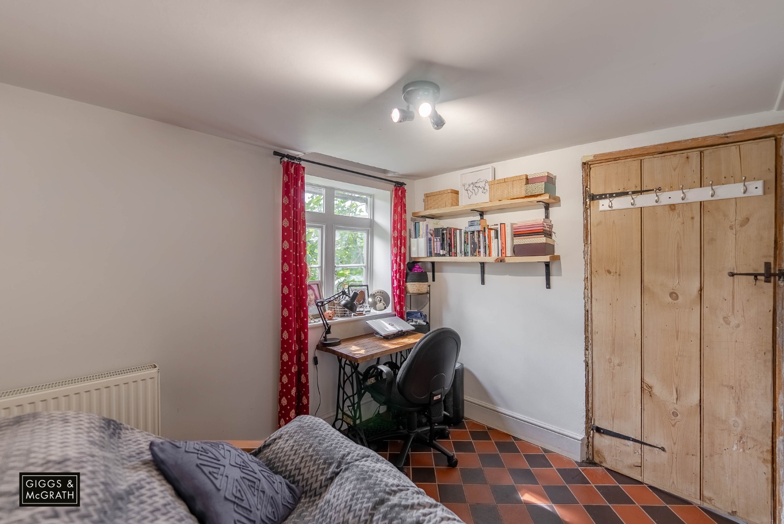 3 bed semi-detached house for sale in Church Road, Huntingdon  - Property Image 6