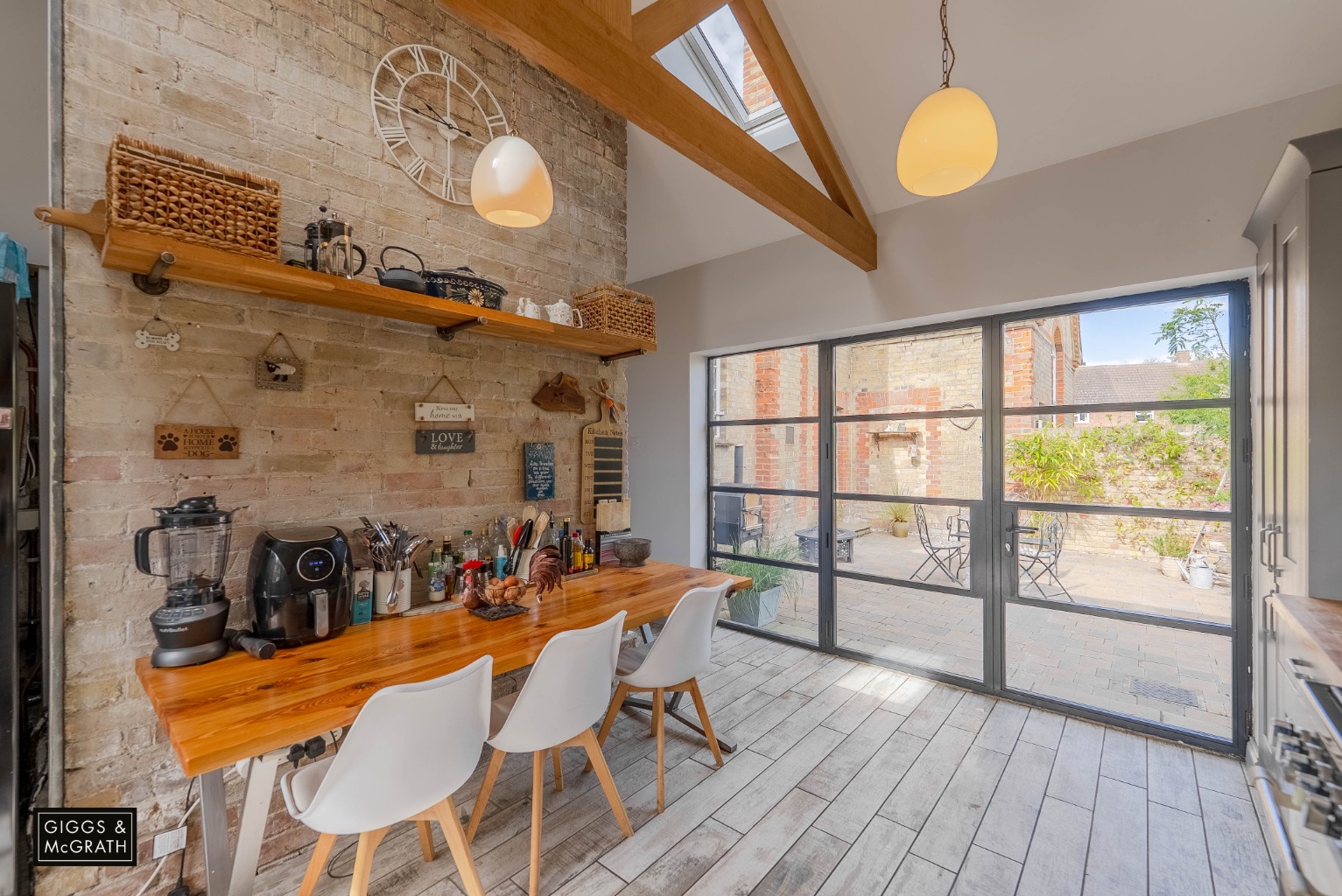 3 bed semi-detached house for sale in Church Road, Huntingdon 4