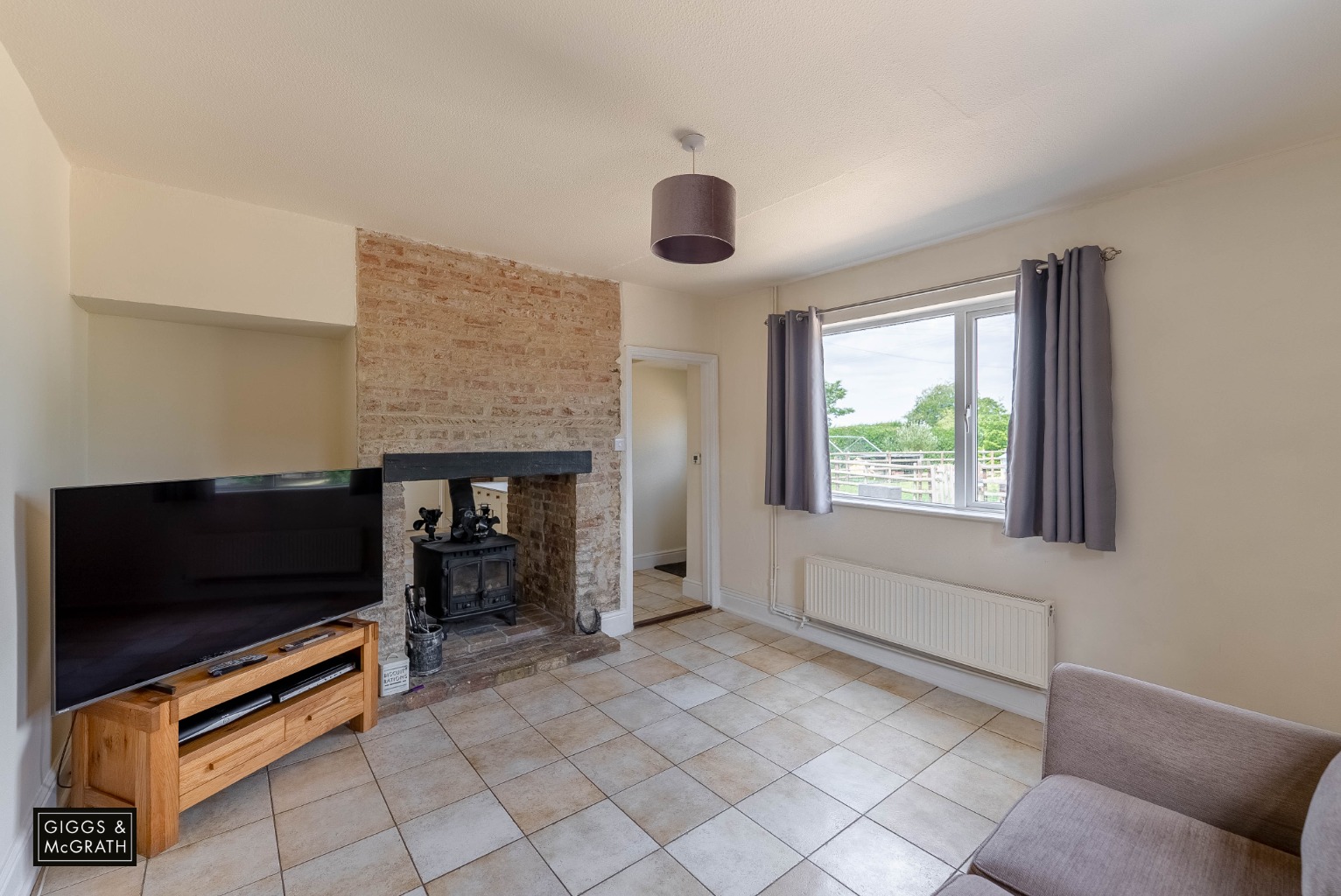 5 bed detached house for sale in The Heath, Huntingdon 4