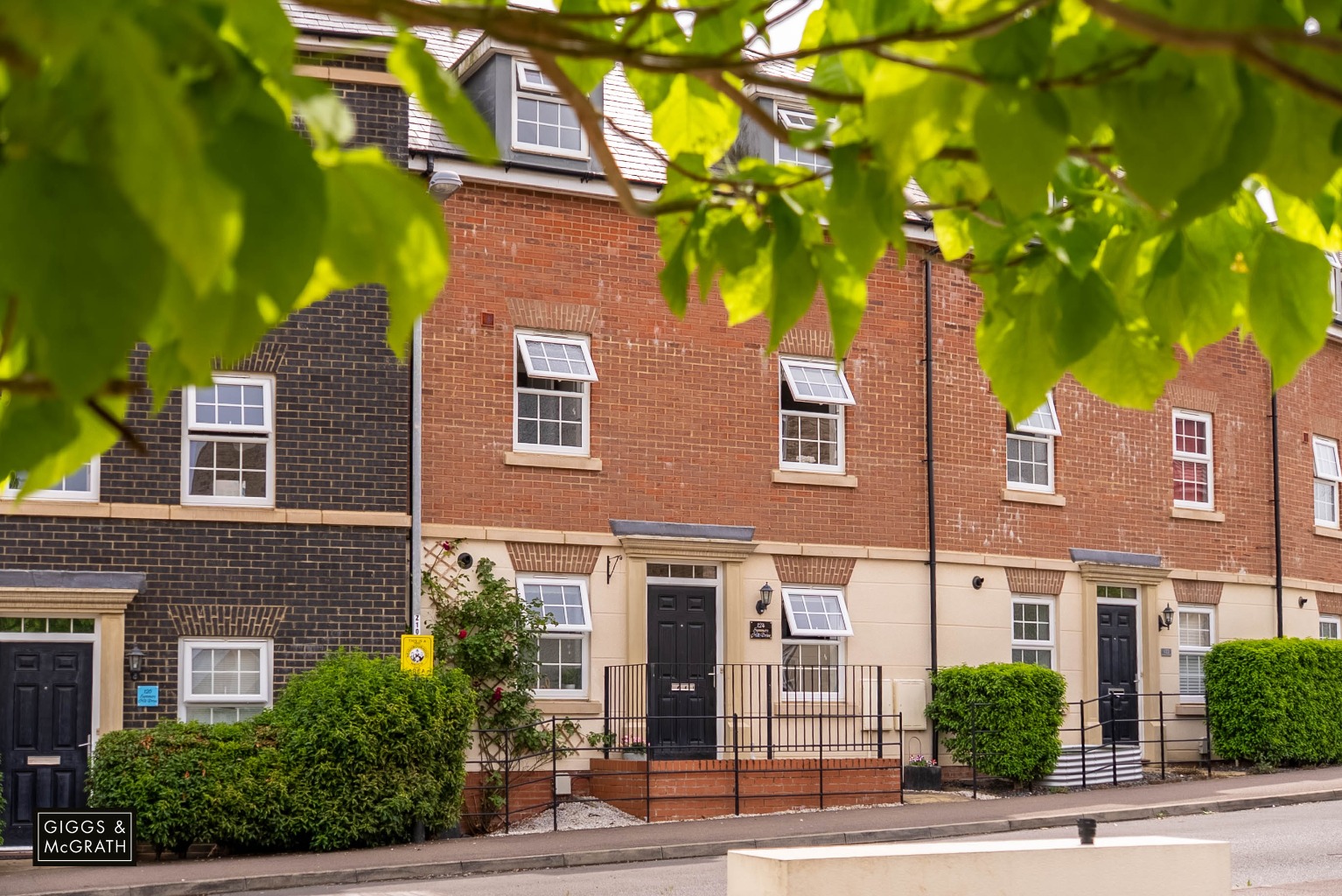 4 bed town house for sale in Papworth Everard, Cambridgeshire  - Property Image 22