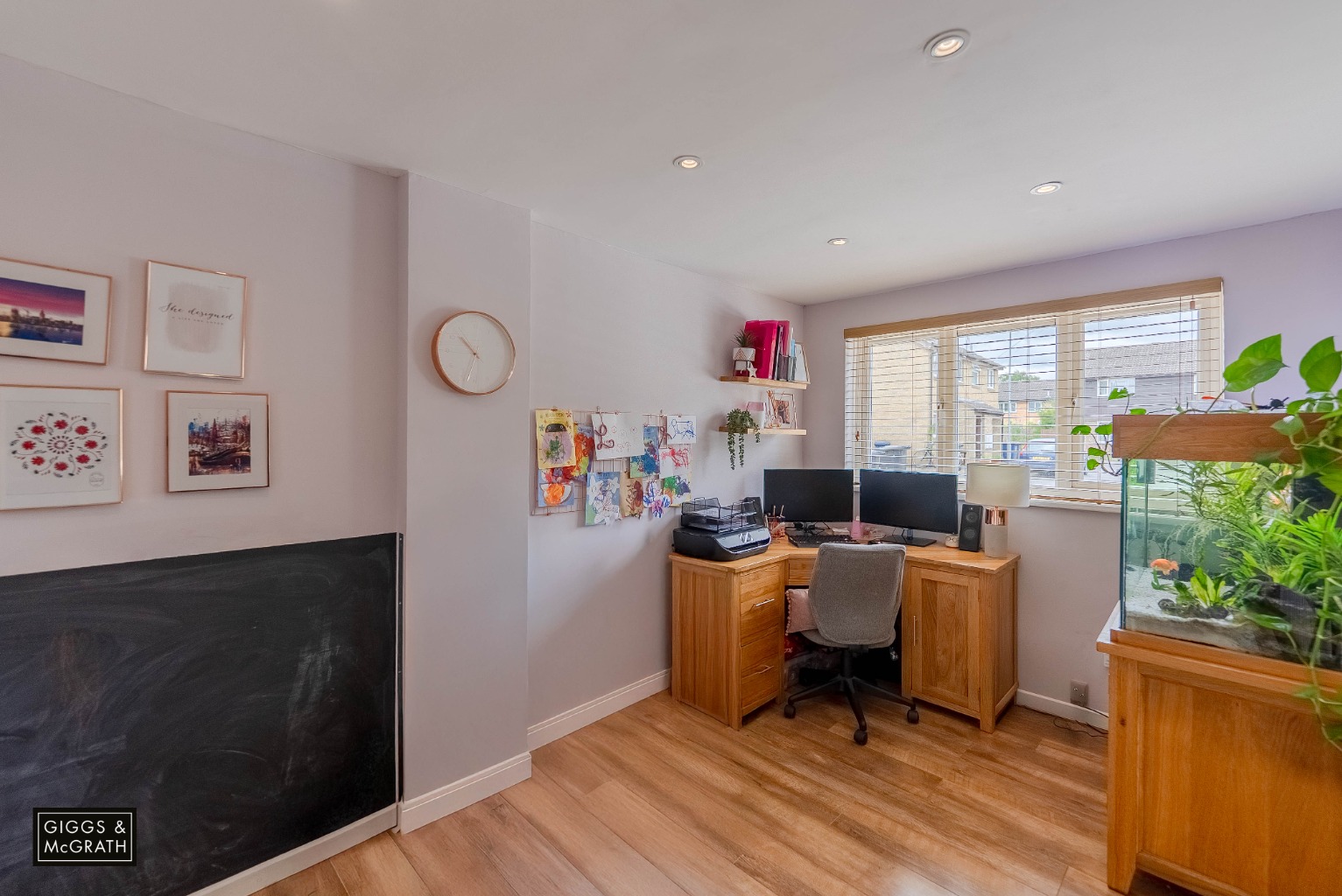 3 bed link detached house for sale in Somersham, Cambridgeshire  - Property Image 7