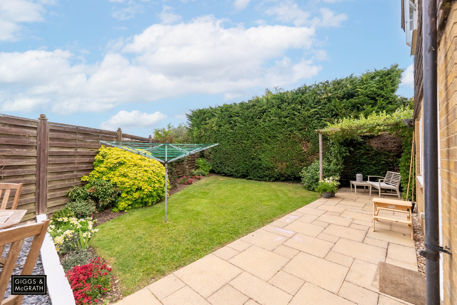 3 bed link detached house for sale in Somersham, Cambridgeshire  - Property Image 17