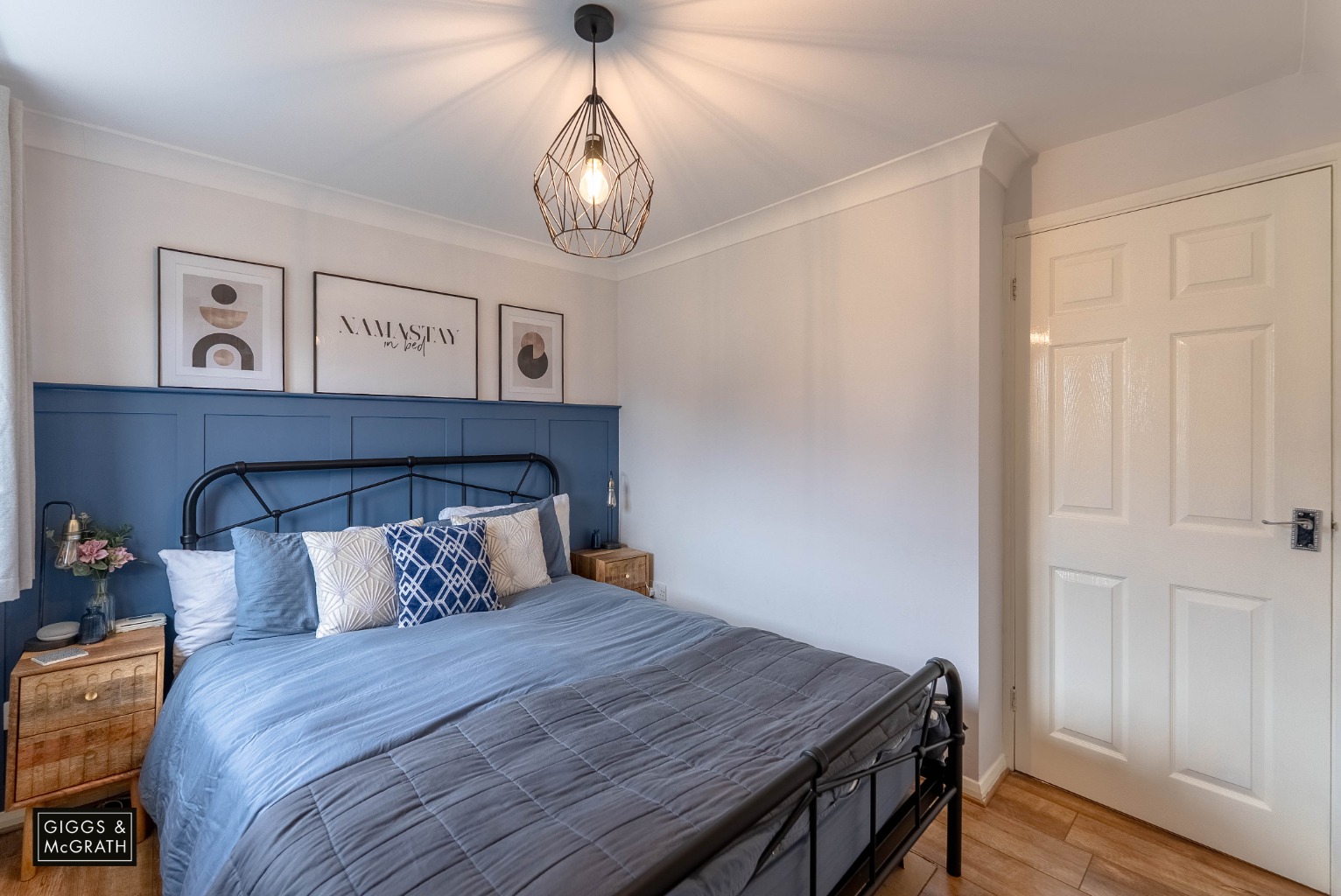 3 bed link detached house for sale in Somersham, Cambridgeshire  - Property Image 10