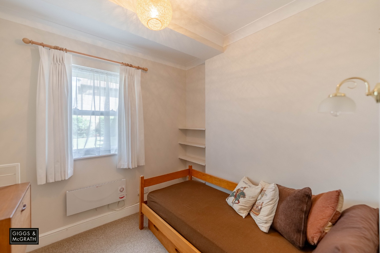 2 bed ground floor flat for sale in Bridgefoot, St. Ives  - Property Image 12