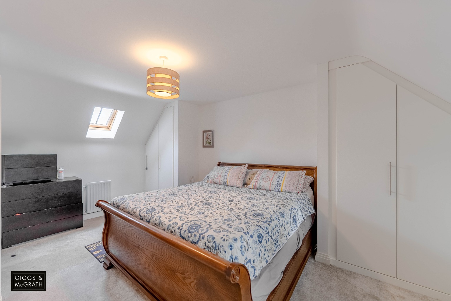 4 bed semi-detached house for sale in Brampton, Cambridgeshire  - Property Image 7