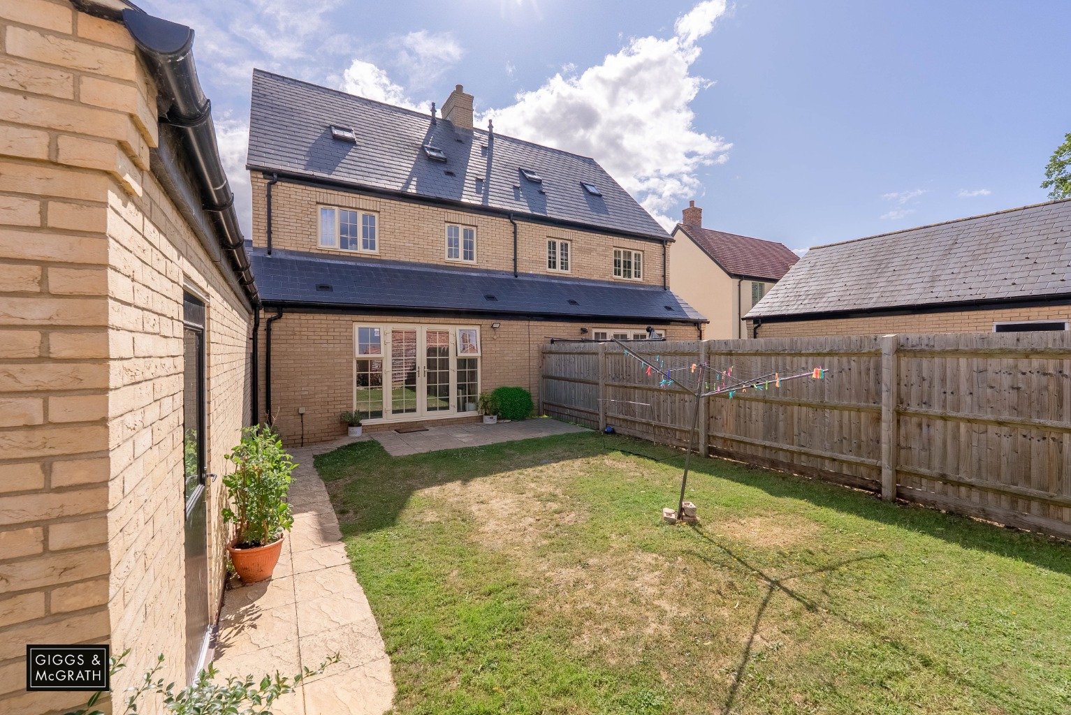4 bed semi-detached house for sale in Brampton, Cambridgeshire  - Property Image 13