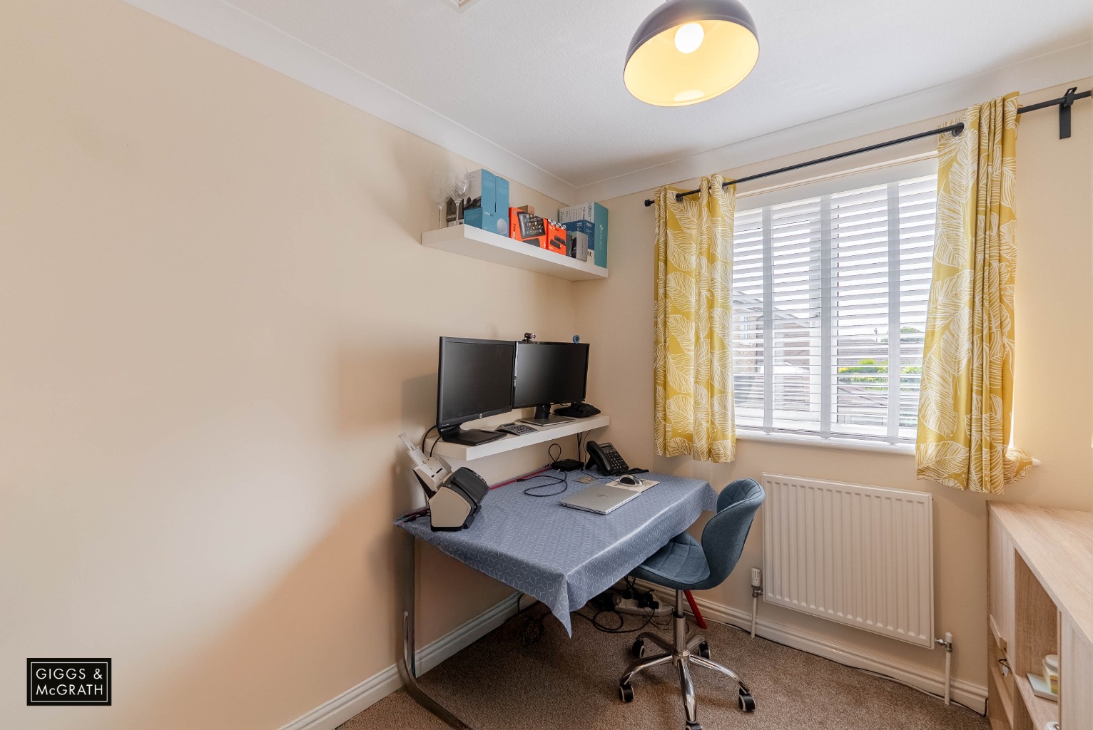 3 bed detached house for sale in Alconbury, Cambridgeshire  - Property Image 14