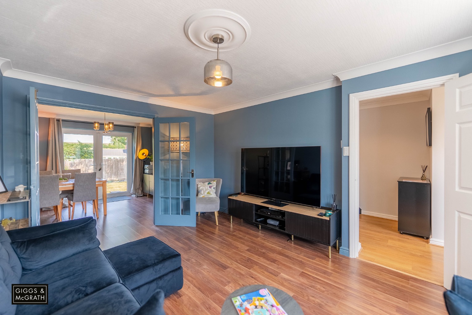 3 bed detached house for sale in Alconbury, Cambridgeshire  - Property Image 6