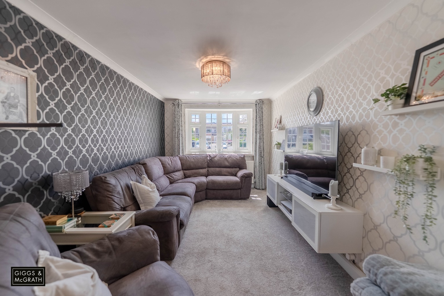 3 bed semi-detached house for sale in Sawtry, Cambridgeshire  - Property Image 4