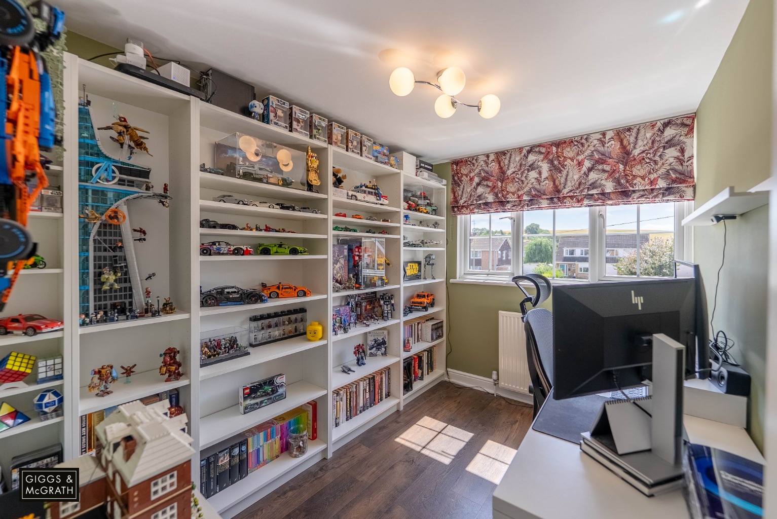 3 bed semi-detached house for sale in Sawtry, Cambridgeshire  - Property Image 12