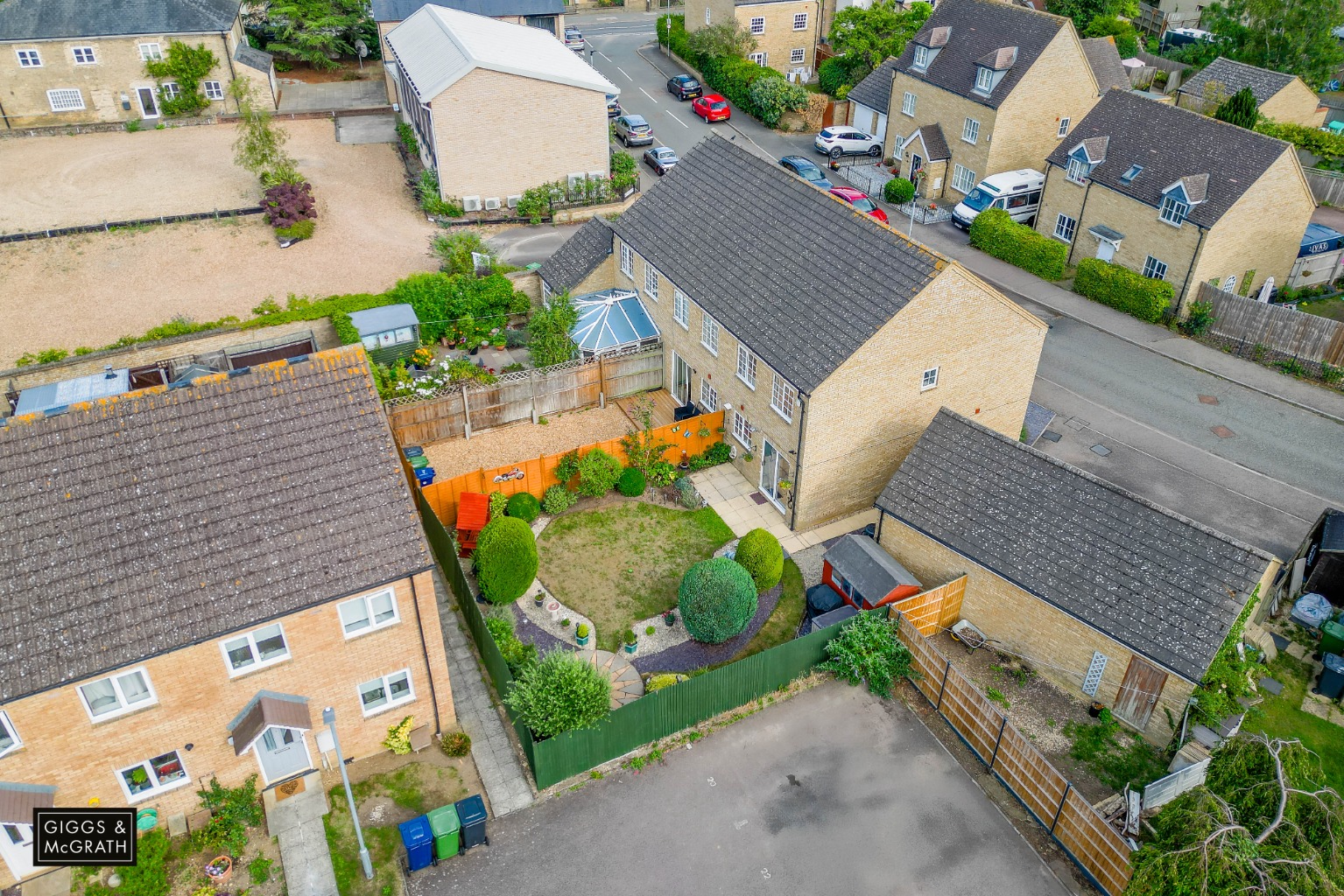 3 bed end of terrace house for sale in Willingham, Cambridgeshire  - Property Image 3