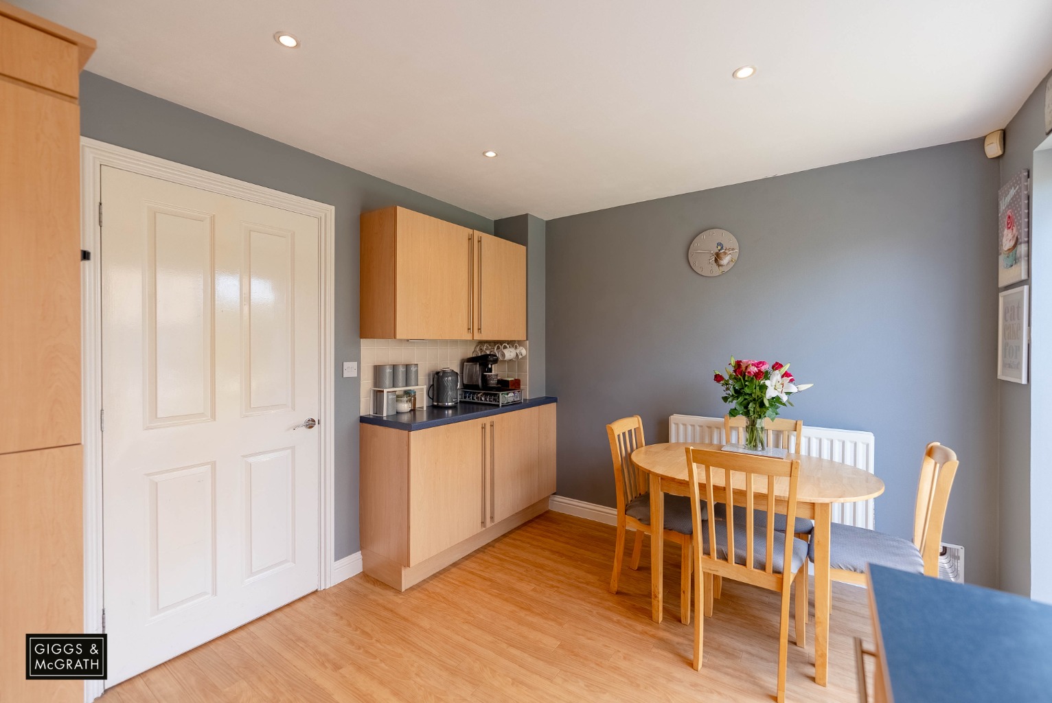 3 bed end of terrace house for sale in Willingham, Cambridgeshire  - Property Image 6