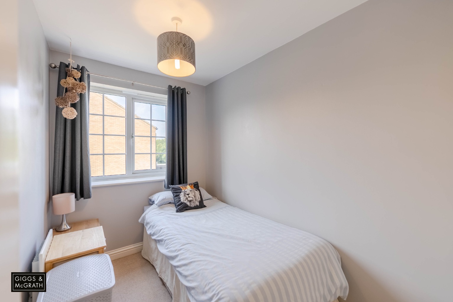 3 bed end of terrace house for sale in Willingham, Cambridgeshire  - Property Image 13