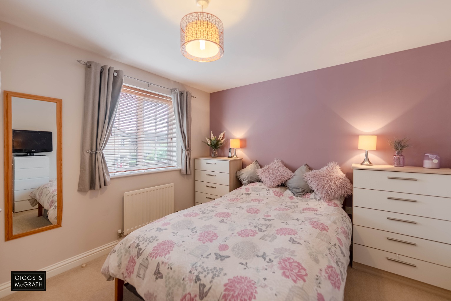 3 bed end of terrace house for sale in Willingham, Cambridgeshire  - Property Image 9
