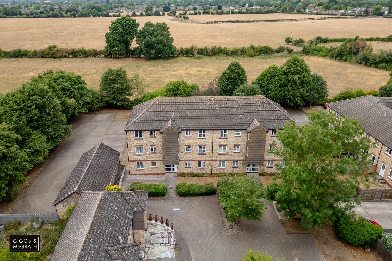 2 bed ground floor flat for sale in Limes Park Road, Cambridgeshire  - Property Image 11