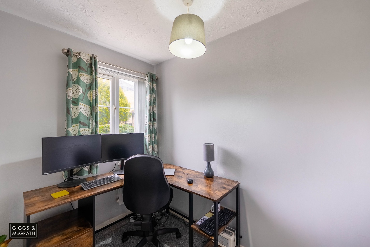 2 bed ground floor flat for sale in Limes Park Road, Cambridgeshire 7