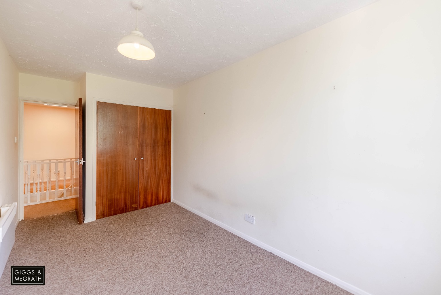 2 bed maisonette for sale in Parkside, Huntingdon 10