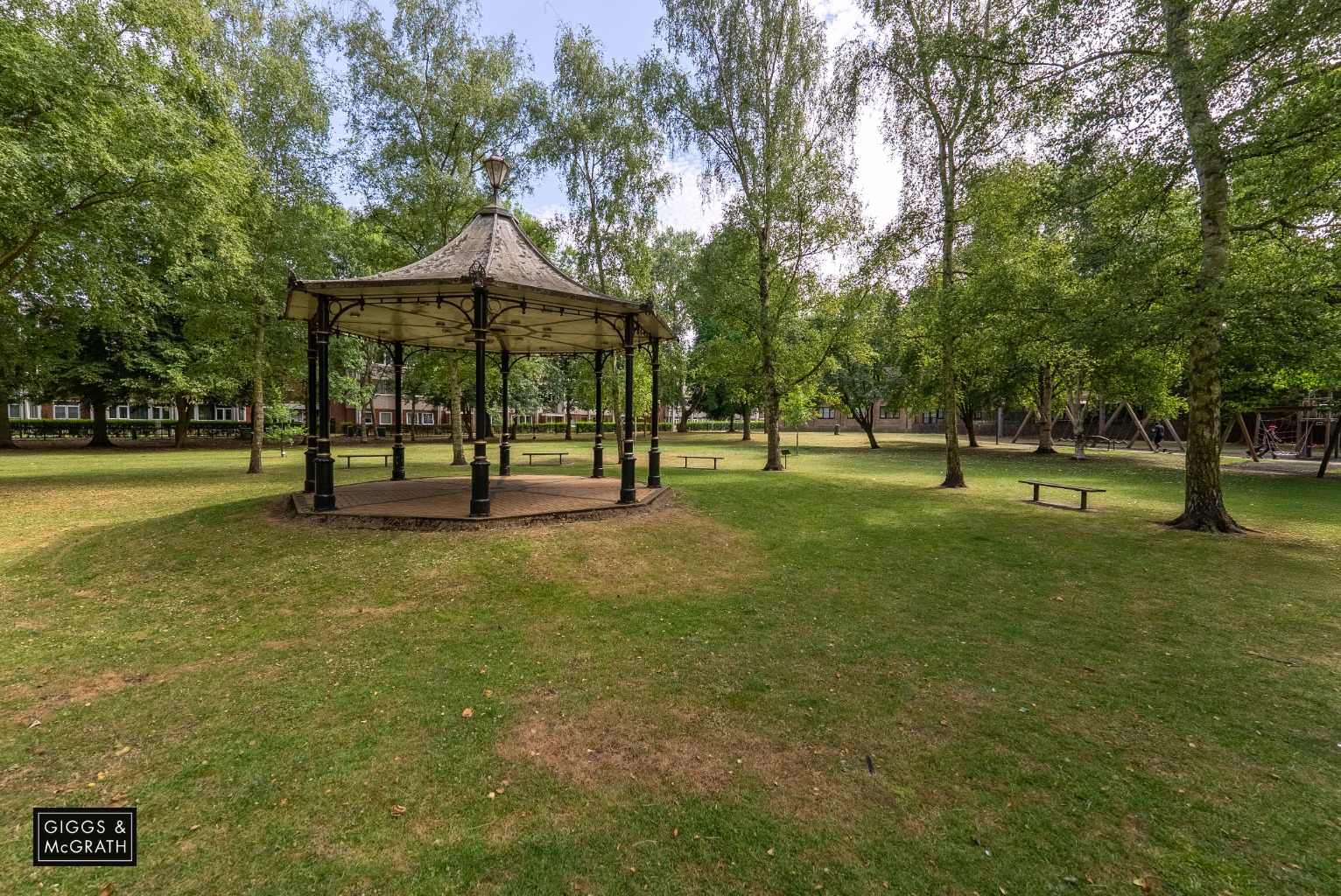 2 bed maisonette for sale in Parkside, Huntingdon 13