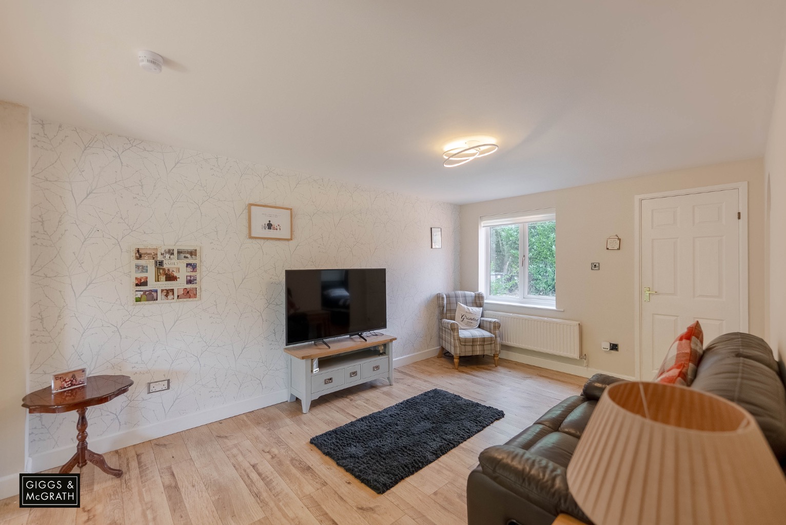3 bed semi-detached house for sale in Stukeley Meadows, Cambridgeshire  - Property Image 6