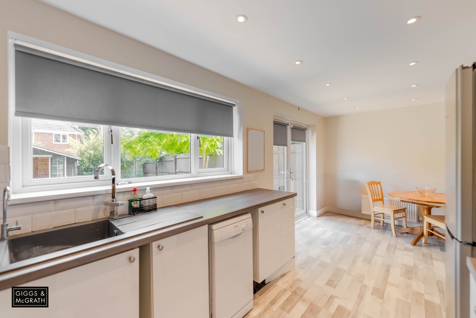 3 bed semi-detached house for sale in Stukeley Meadows, Cambridgeshire  - Property Image 7