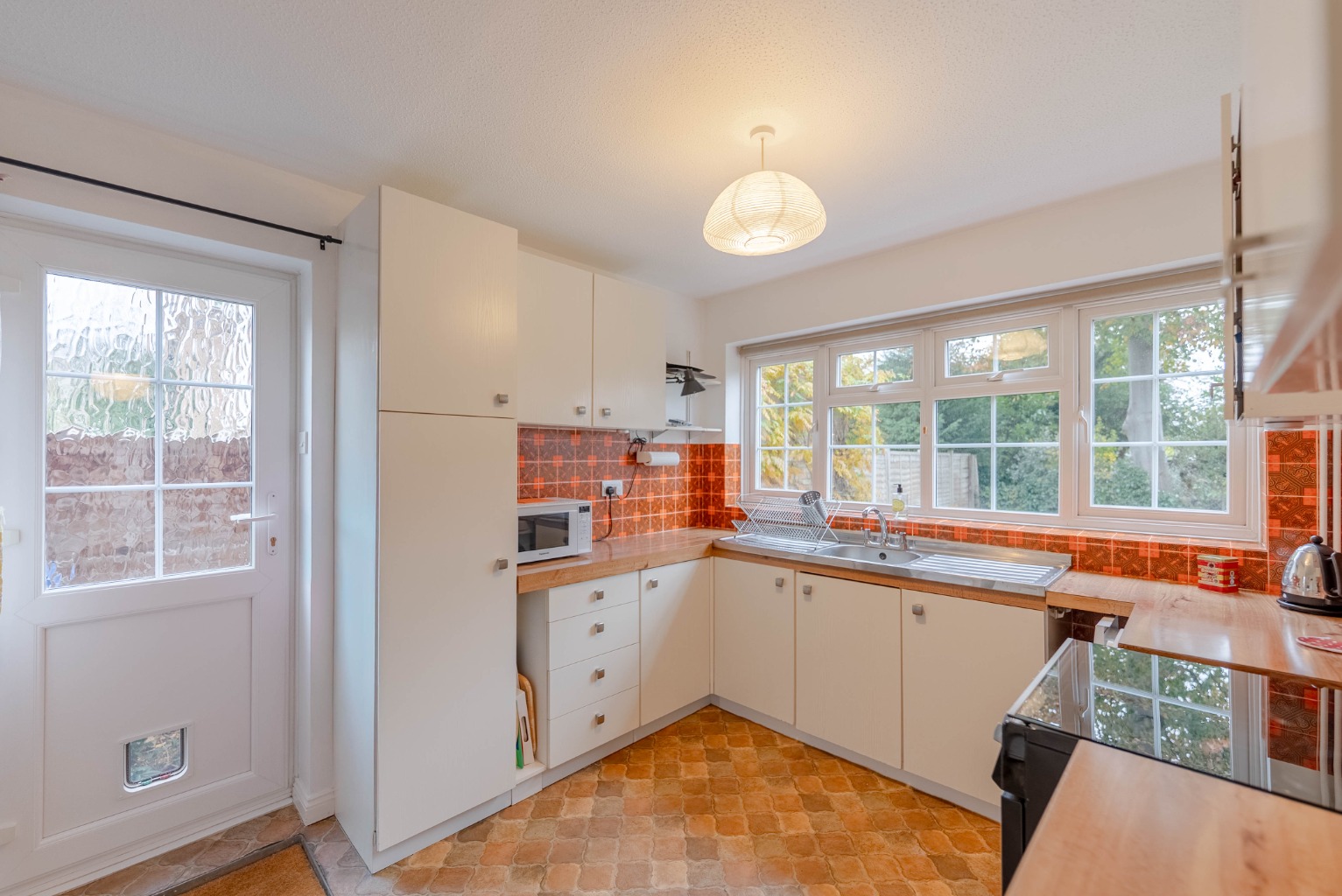 4 bed detached house for sale in Chequers Croft, Cambridgeshire  - Property Image 6