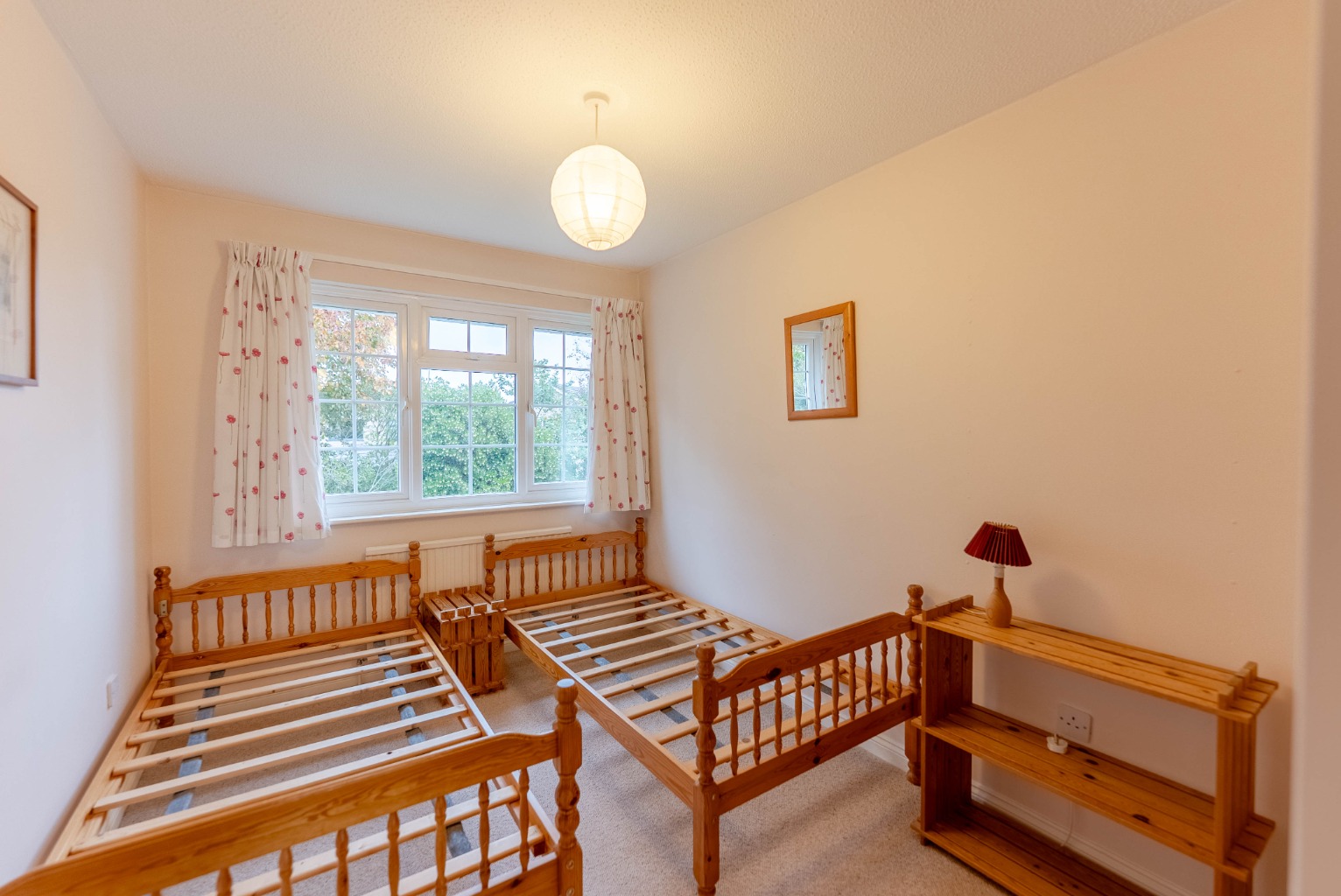 4 bed detached house for sale in Chequers Croft, Cambridgeshire  - Property Image 13