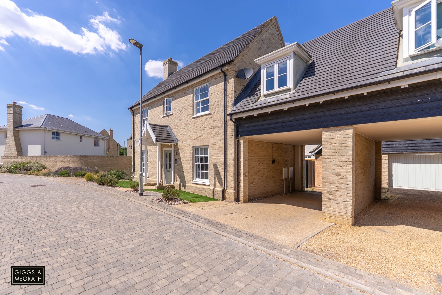 4 bed link detached house for sale in Alconbury Weald, Cambridgeshire  - Property Image 14