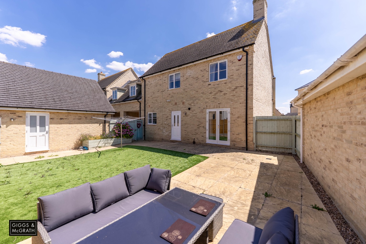 4 bed link detached house for sale in Alconbury Weald, Cambridgeshire  - Property Image 16