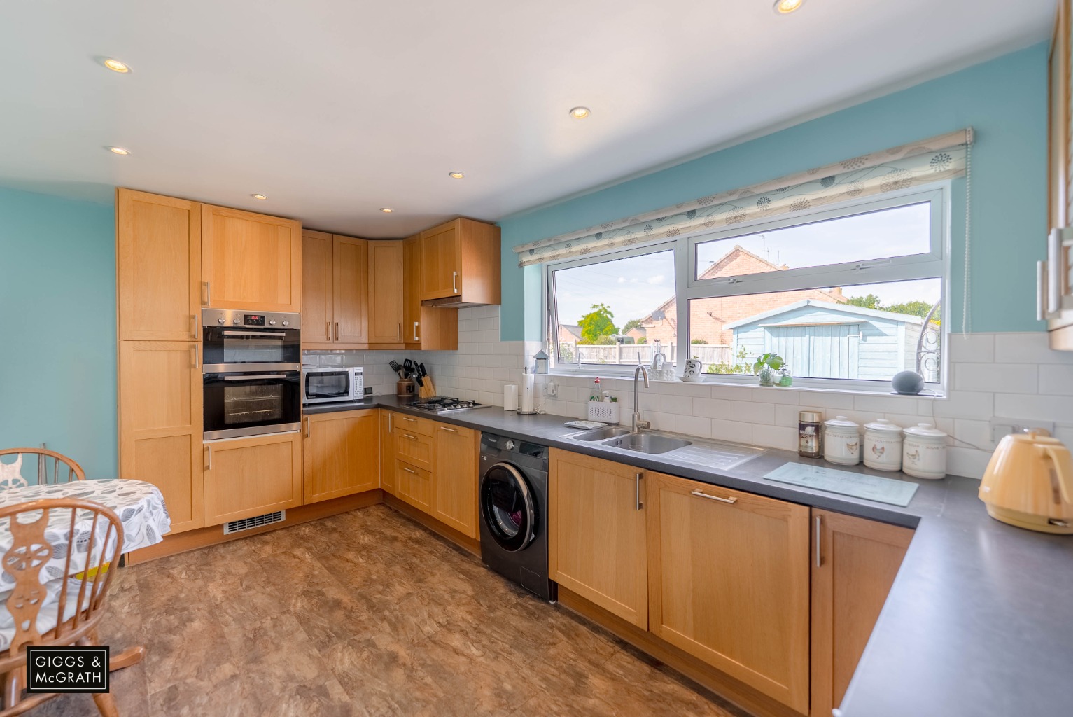 3 bed detached bungalow for sale in Needingworth, Cambridgeshire  - Property Image 9
