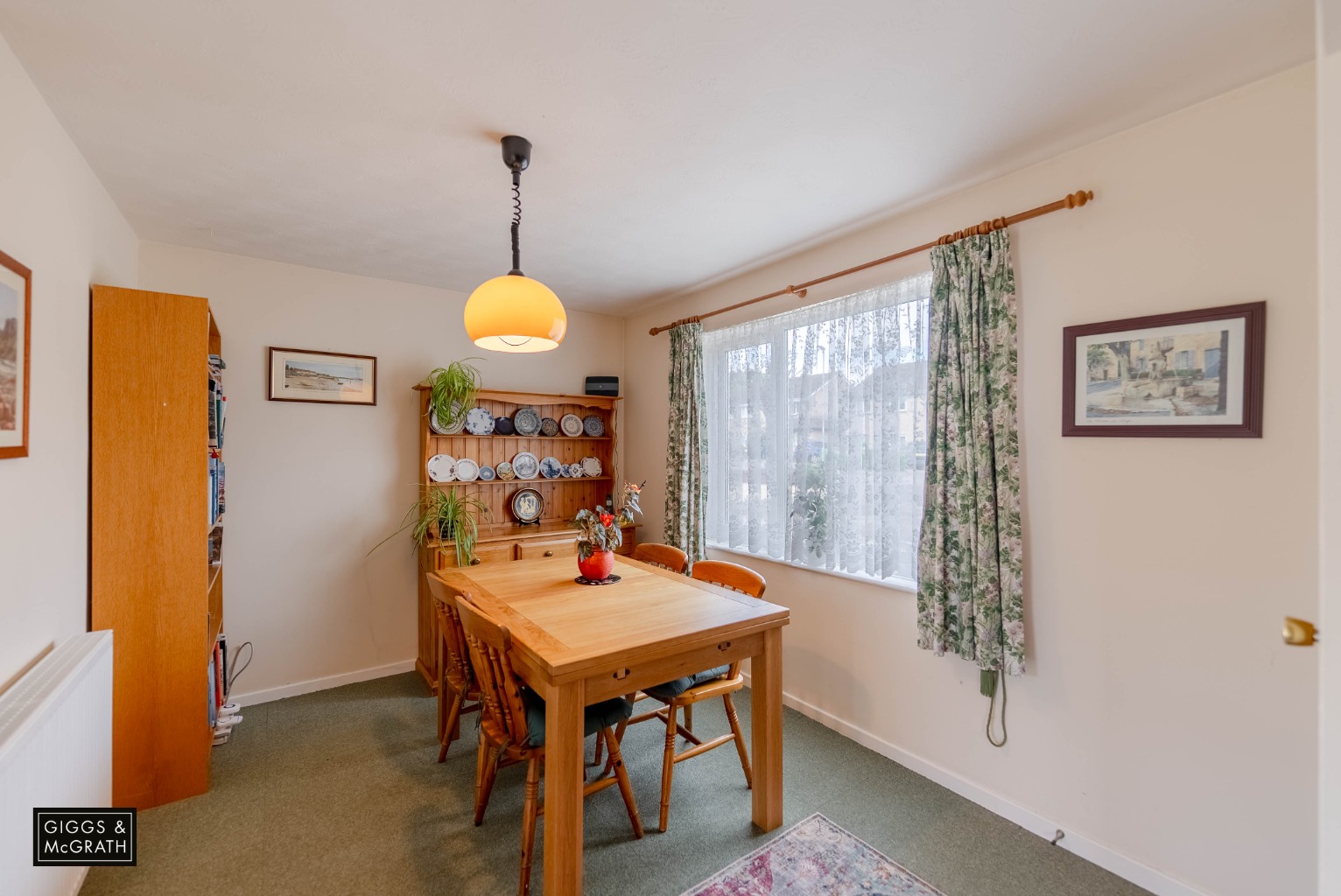 5 bed detached house for sale in Bar Hill, Cambridge  - Property Image 3