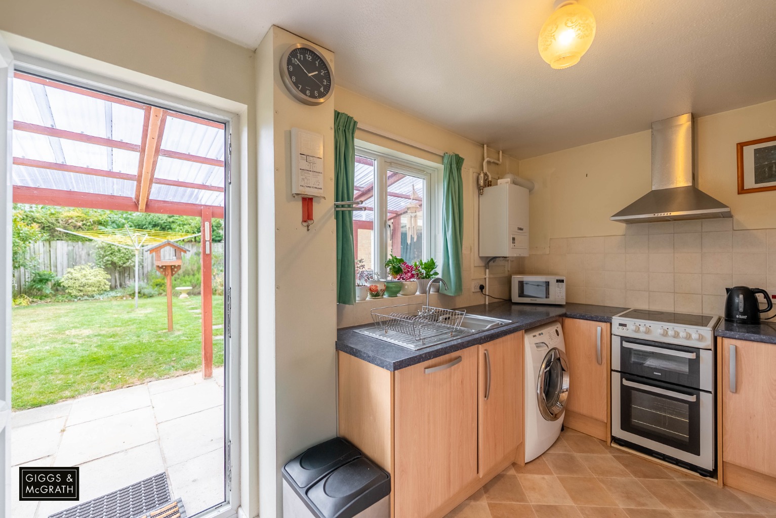 5 bed detached house for sale in Bar Hill, Cambridge  - Property Image 6