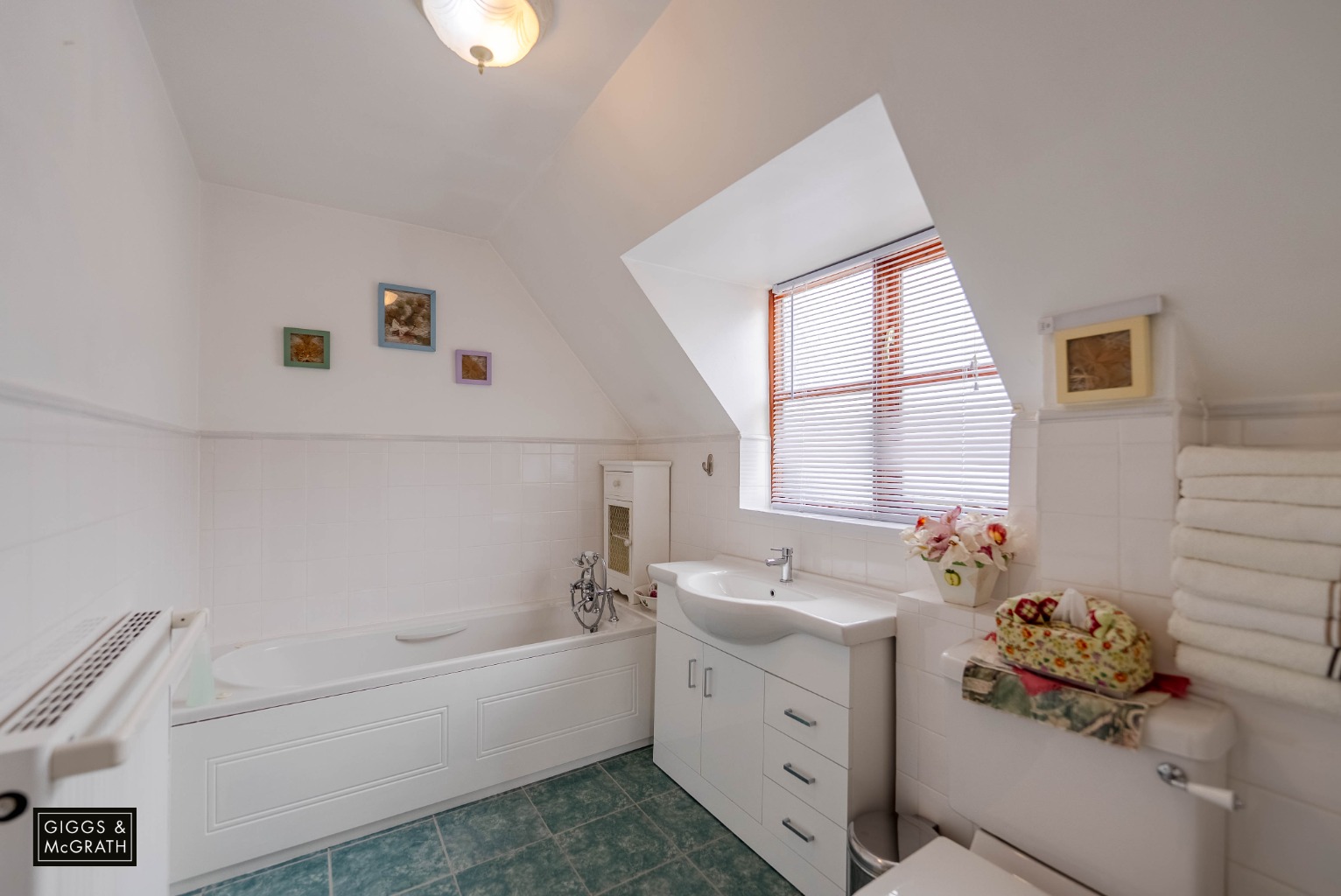 5 bed detached house for sale in North Road, Huntingdon 13