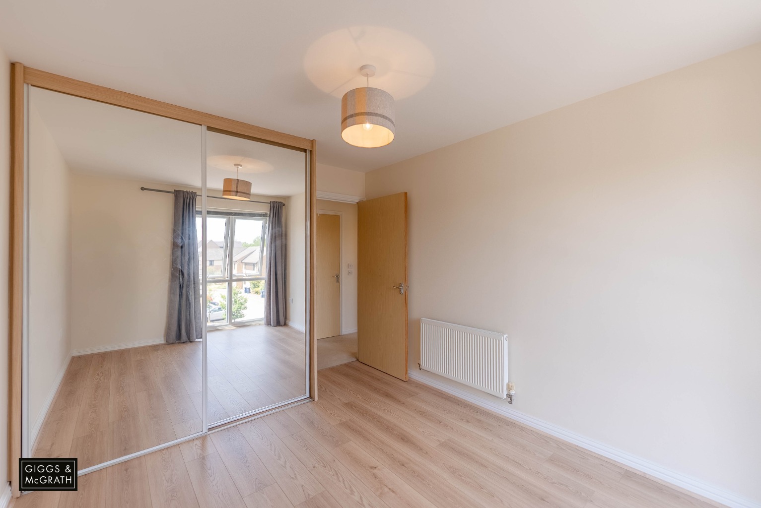 2 bed flat for sale in Dunnock Way, St. Ives 9