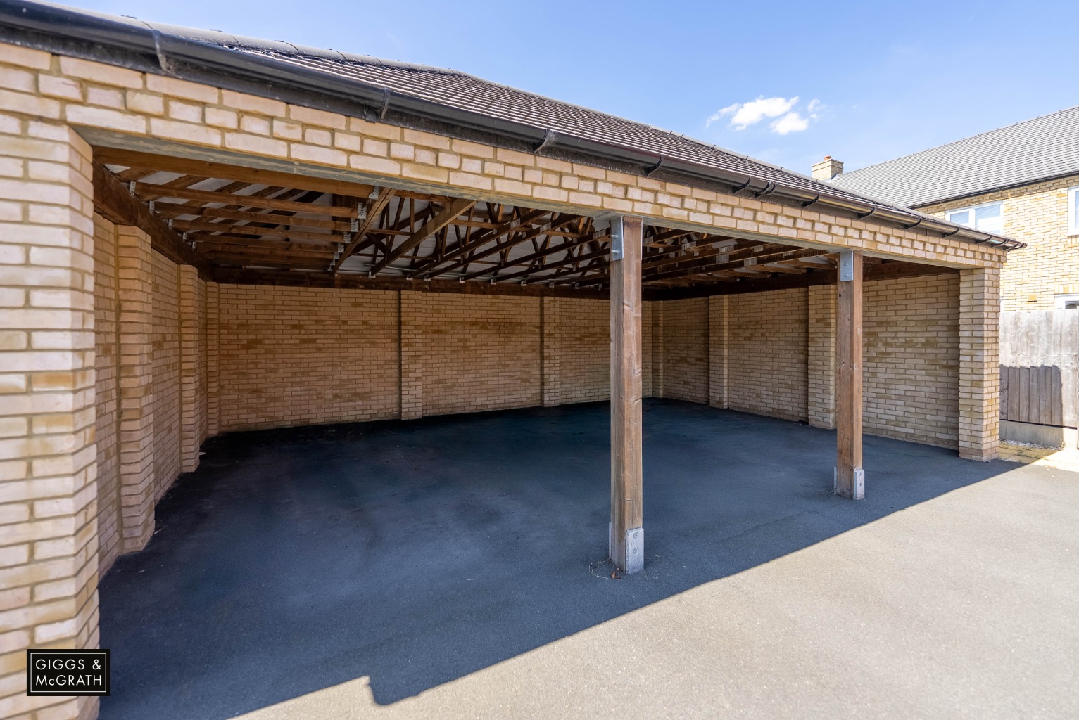 2 bed end of terrace house for sale in Crest Drive, Cambridgeshire 12