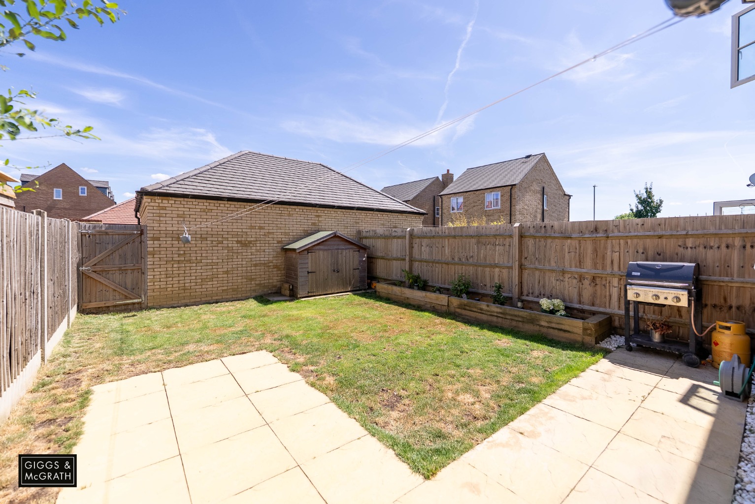 2 bed end of terrace house for sale in Fenstanton, Cambridgeshire  - Property Image 4